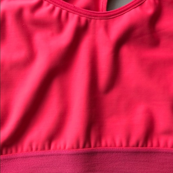 Pink UA sports bra - Picture 3 of 4